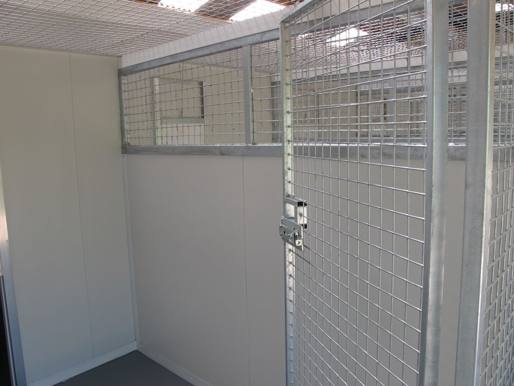 kennel dividing panel